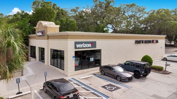AutoZone Plaza – Altamonte Springs